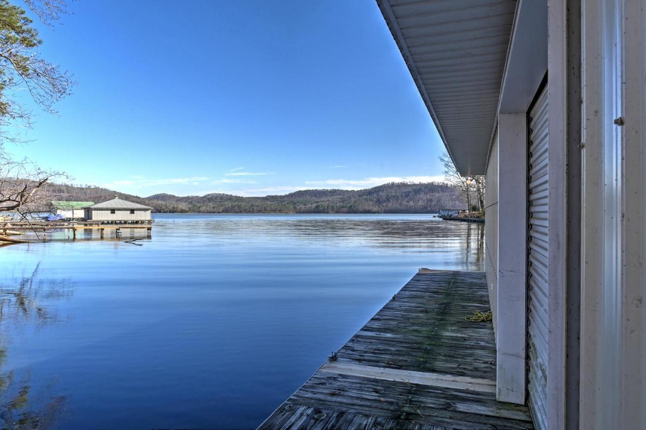 Paradise Cove Cabin With Boathouse And Dock 甘特斯维尔 外观 照片